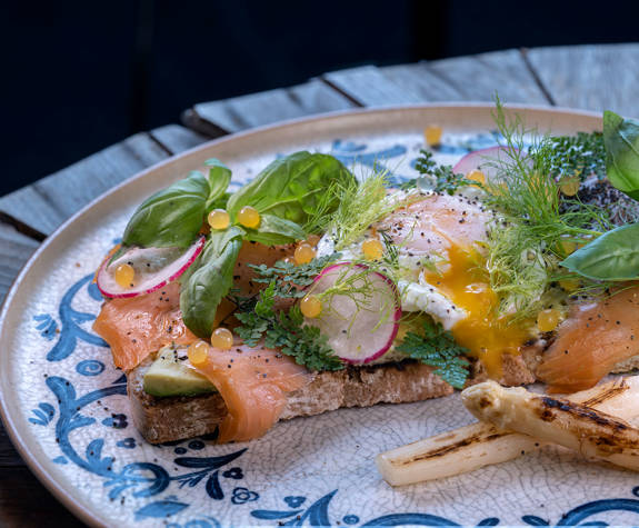 Decan Concept Boutique Estate Hotel Rhodes Gastronomy 07932 With Yolk